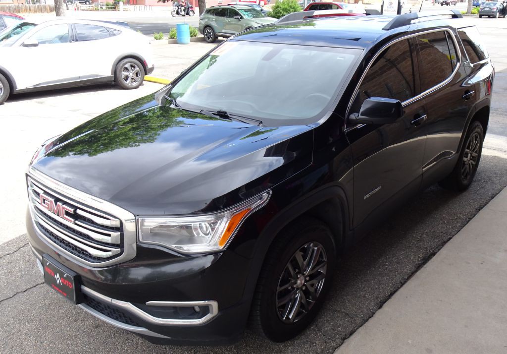2017 GMC Acadia Image 17