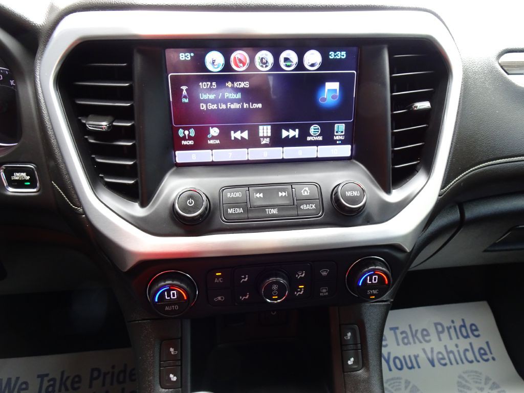 2017 GMC Acadia Image 24