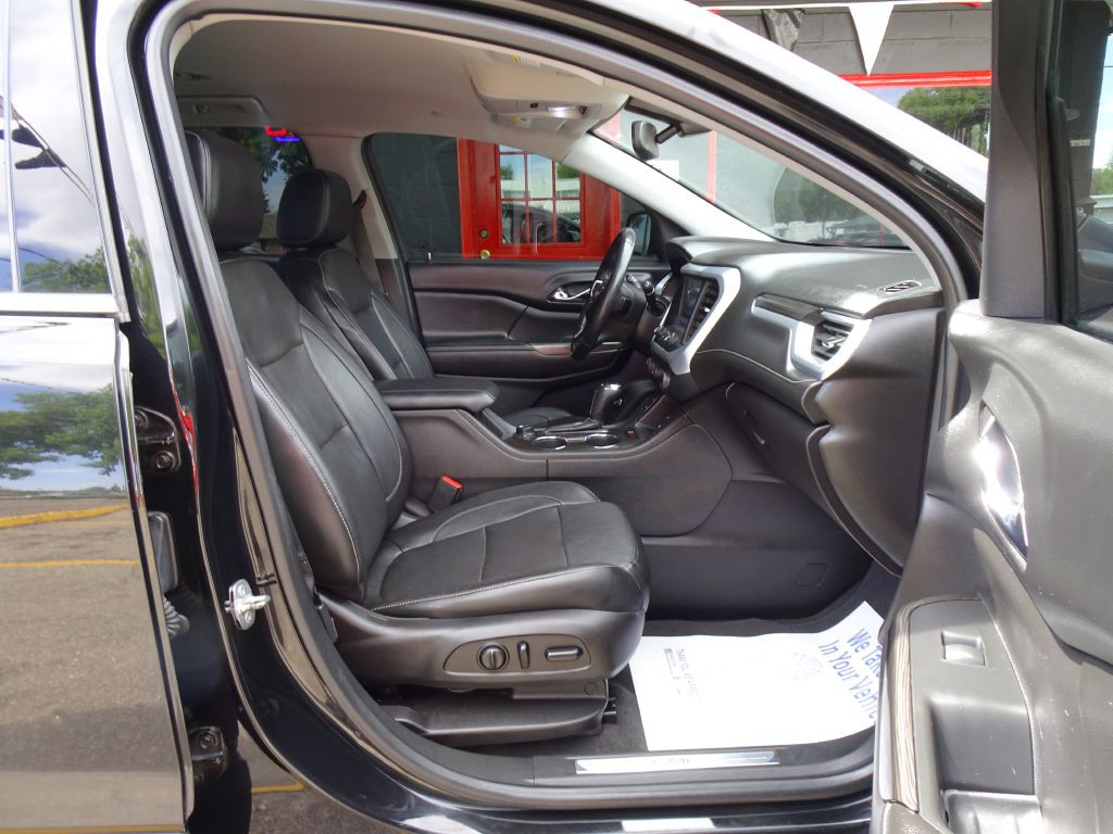 2017 GMC Acadia Image 43