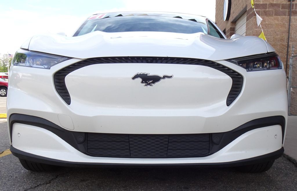 2021 Ford Mustang Image 5