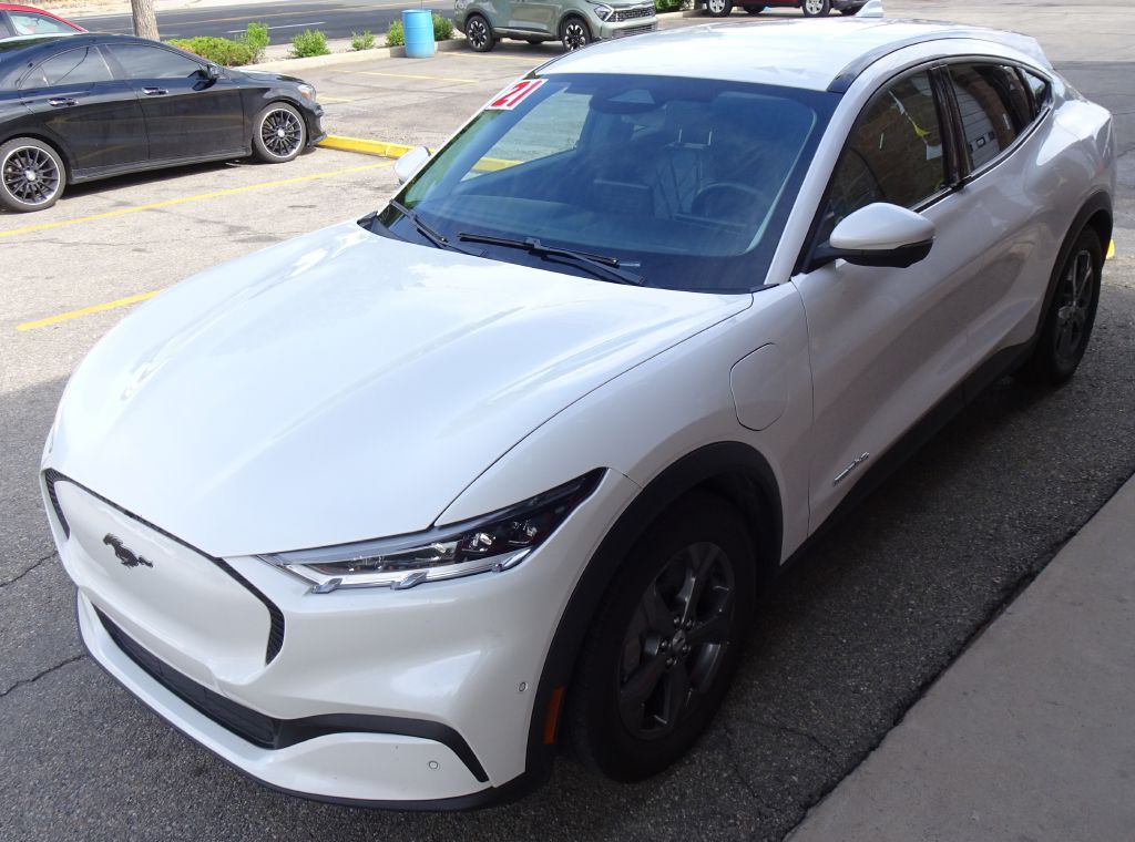2021 Ford Mustang Image 17