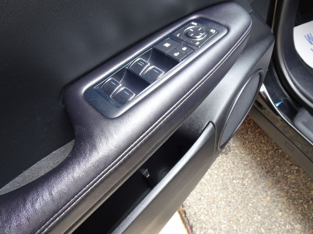 2016 Lexus RX Image 19