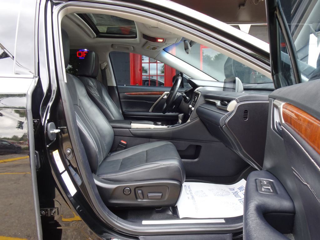 2016 Lexus RX Image 42