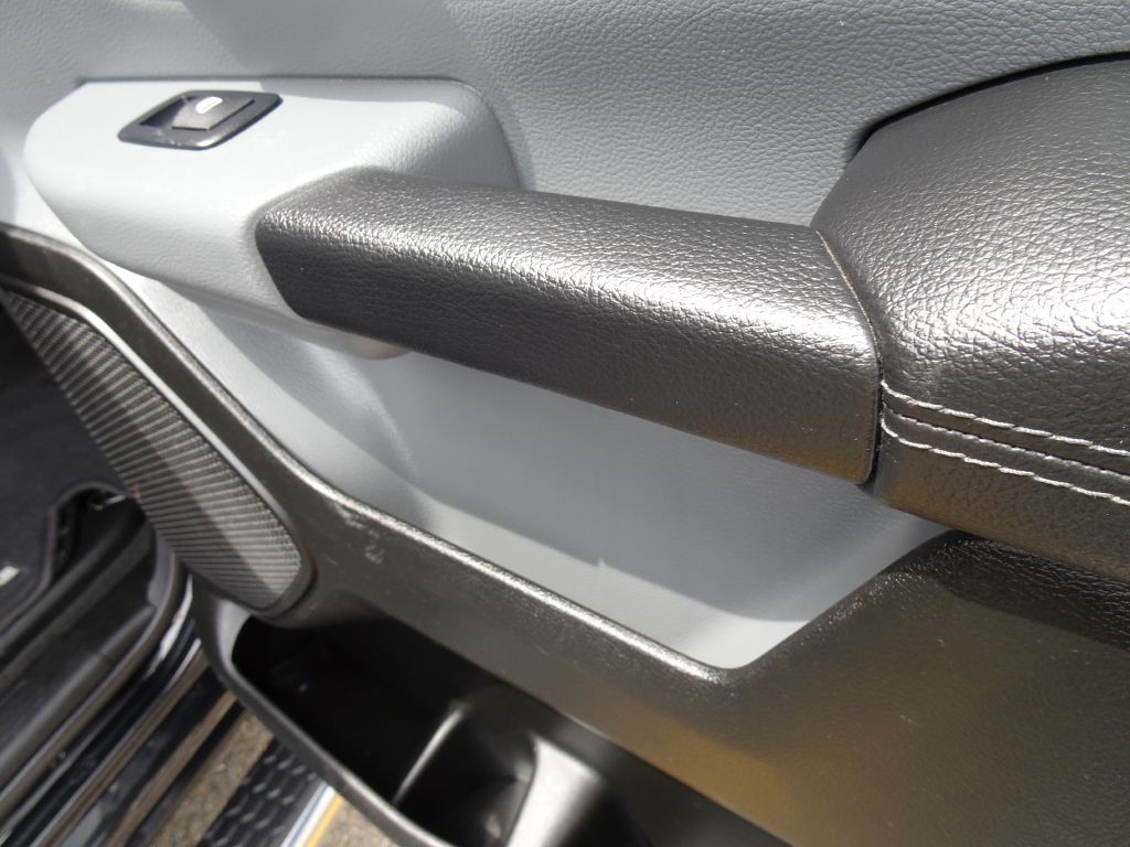 2022 RAM 1500 Image 36