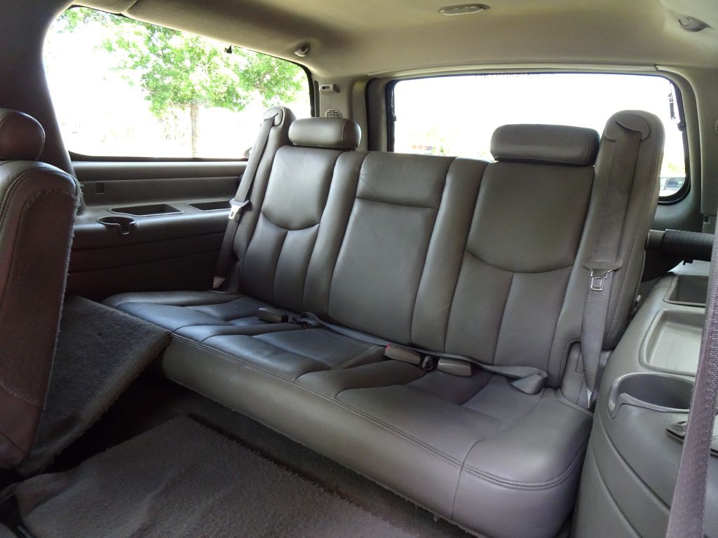 2005 Cadillac Escalade Image 34