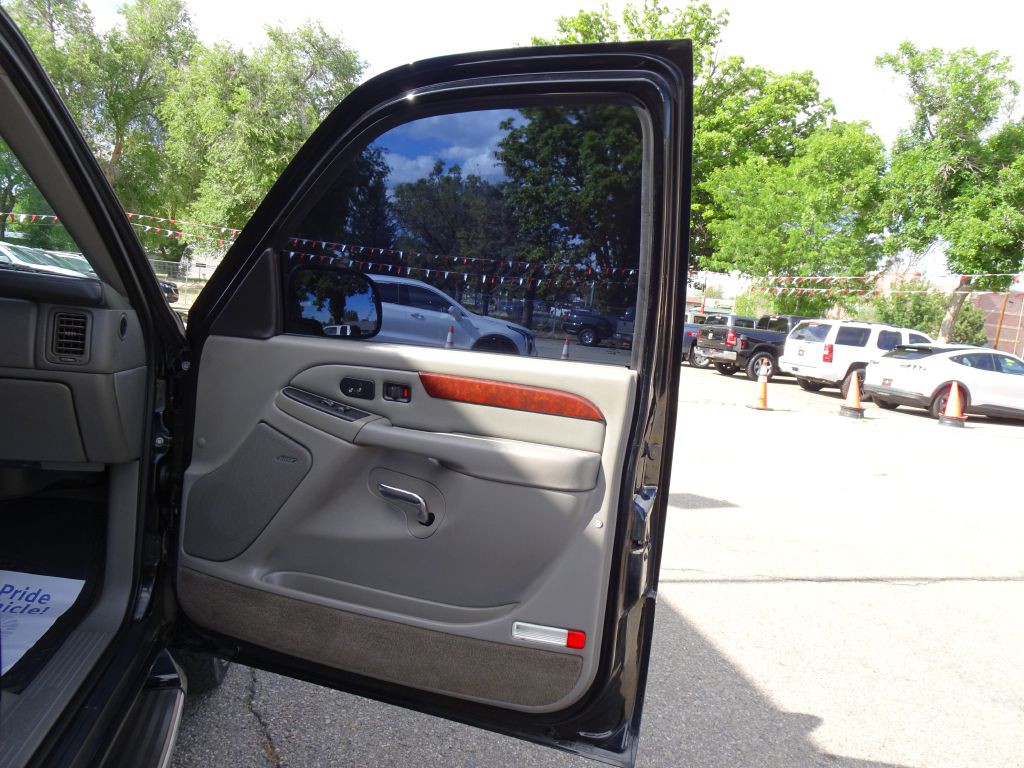 2005 Cadillac Escalade Image 39