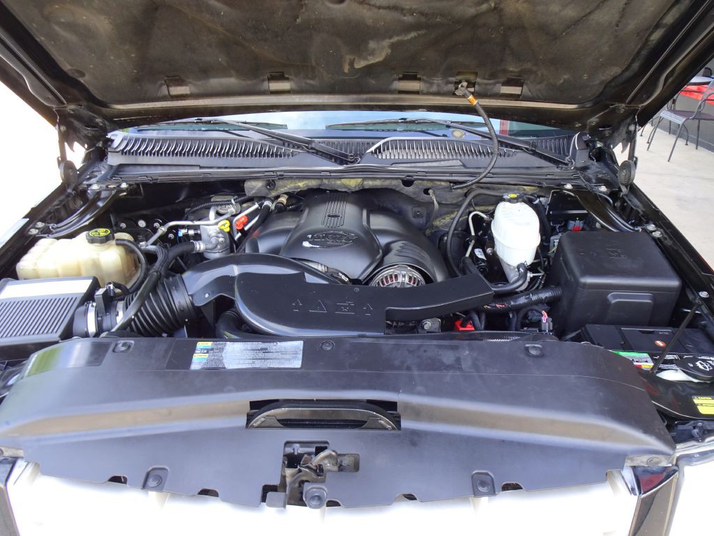2005 Cadillac Escalade Image 42