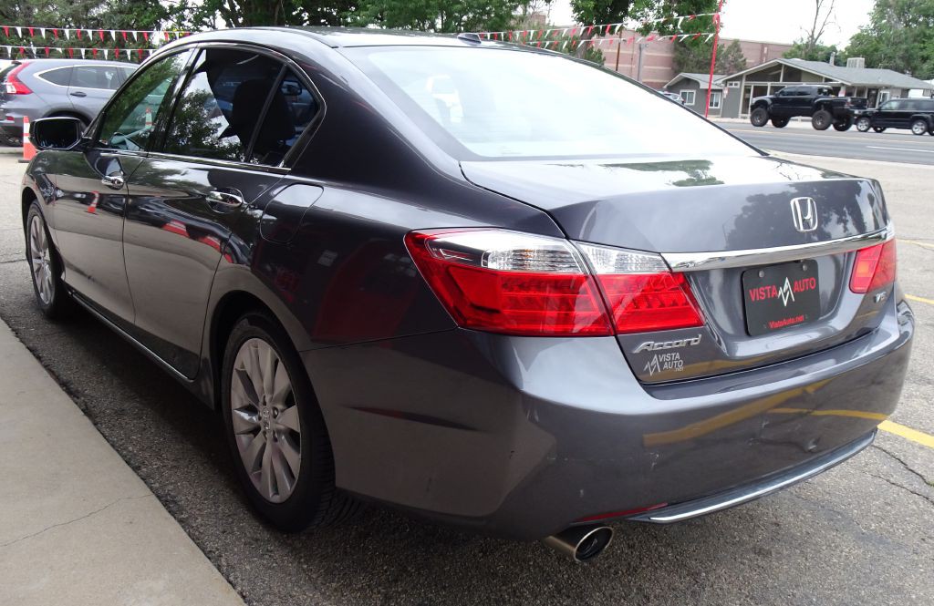 2015 Honda Accord Image 12