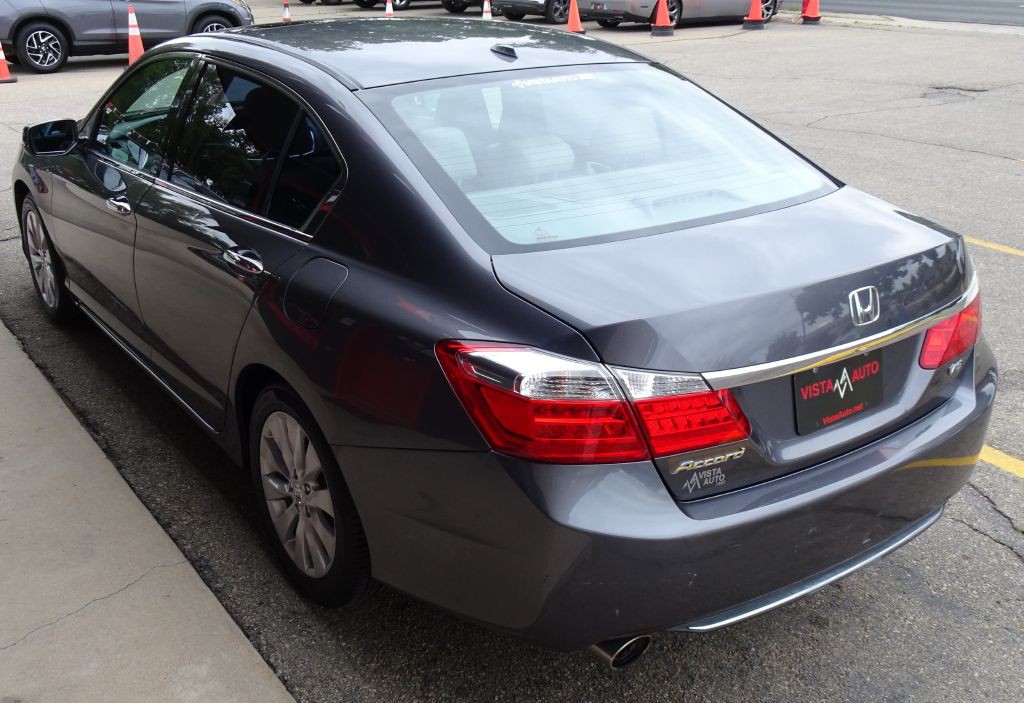 2015 Honda Accord Image 14
