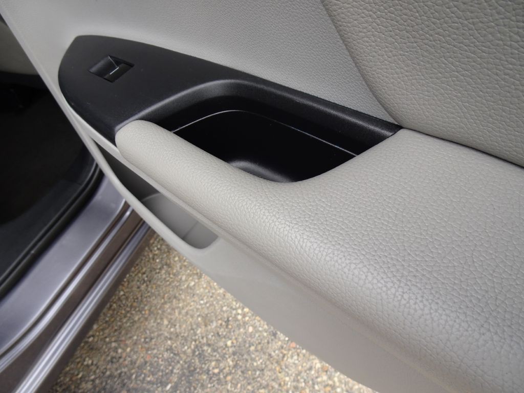 2015 Honda Accord Image 38