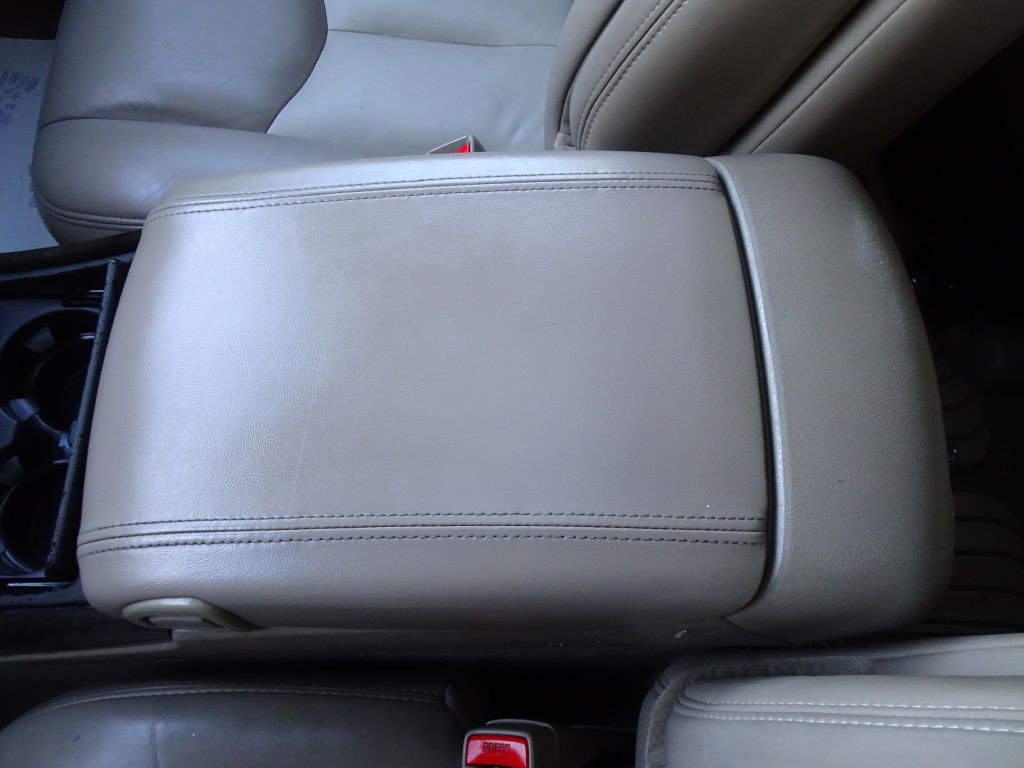 2004 GMC Yukon Image 26