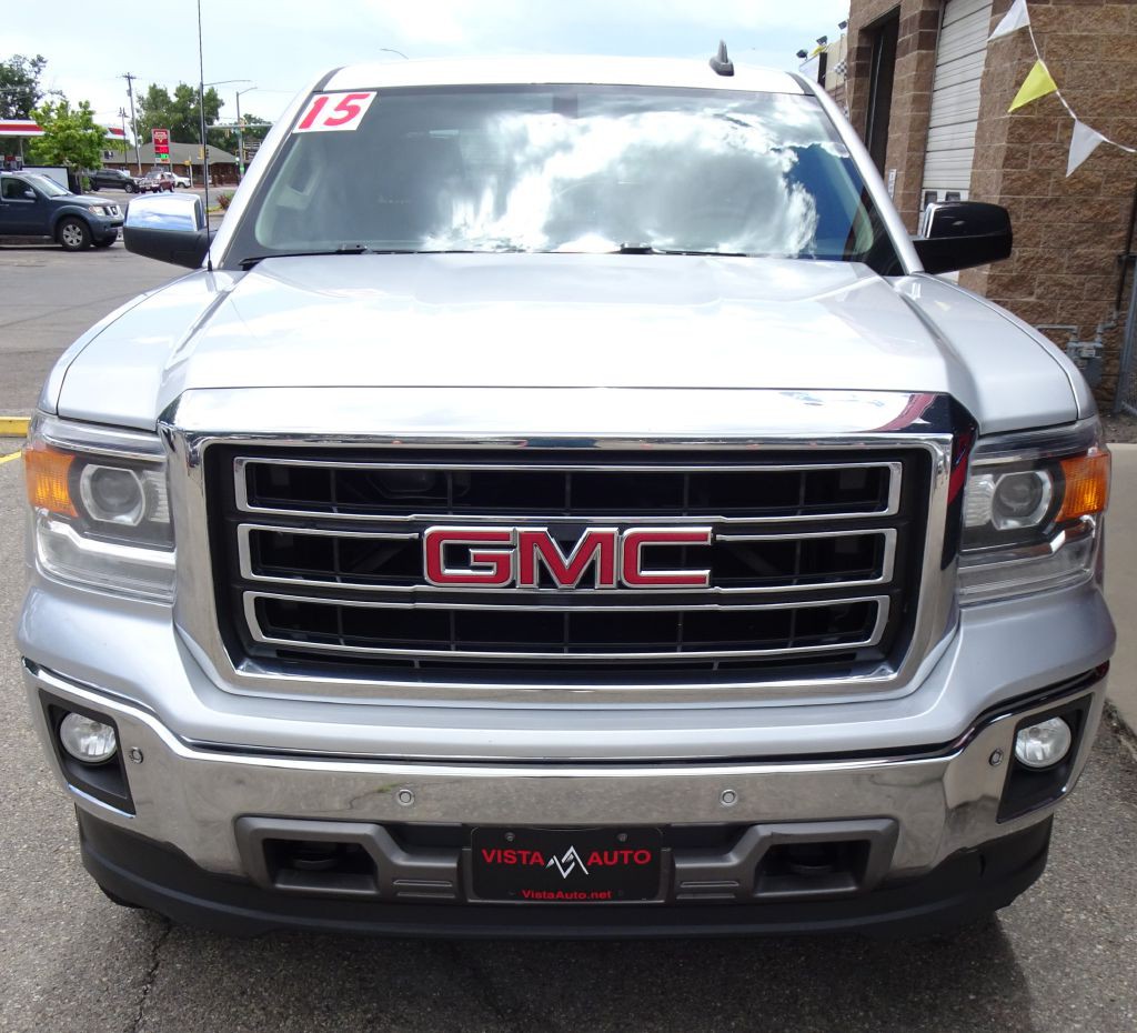 2015 GMC Sierra Image 4