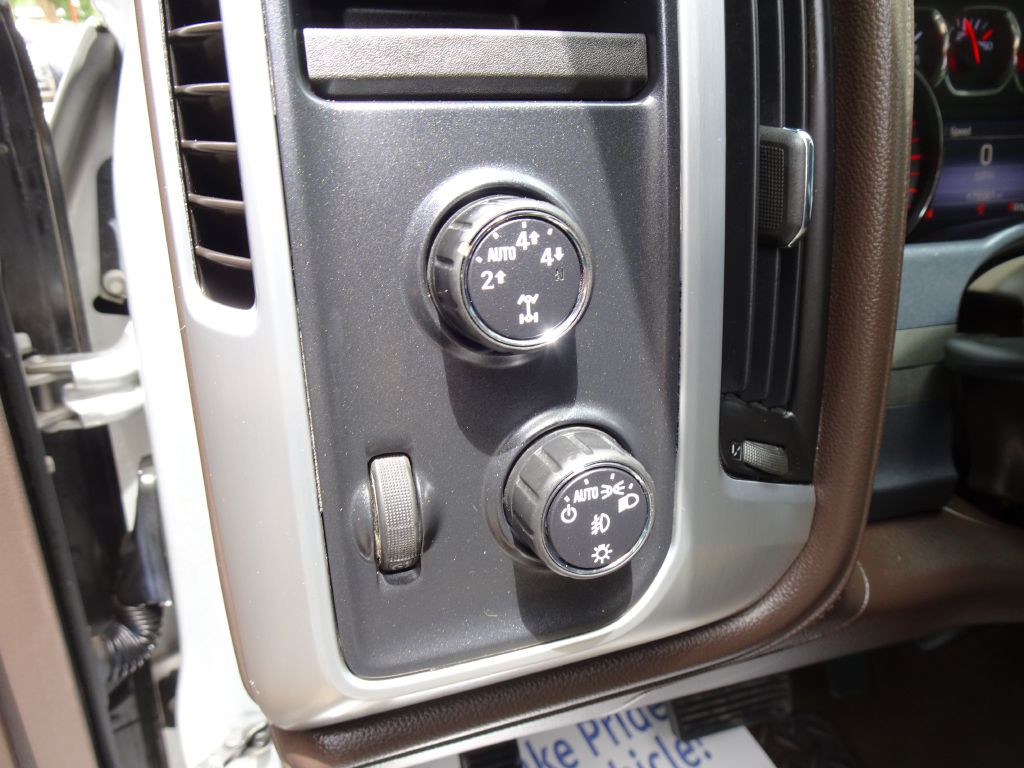 2015 GMC Sierra Image 21