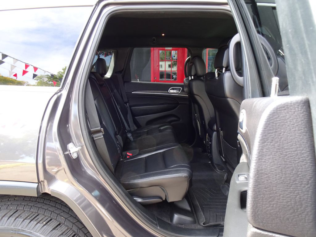 2018 Jeep Grand Cherokee Image 38