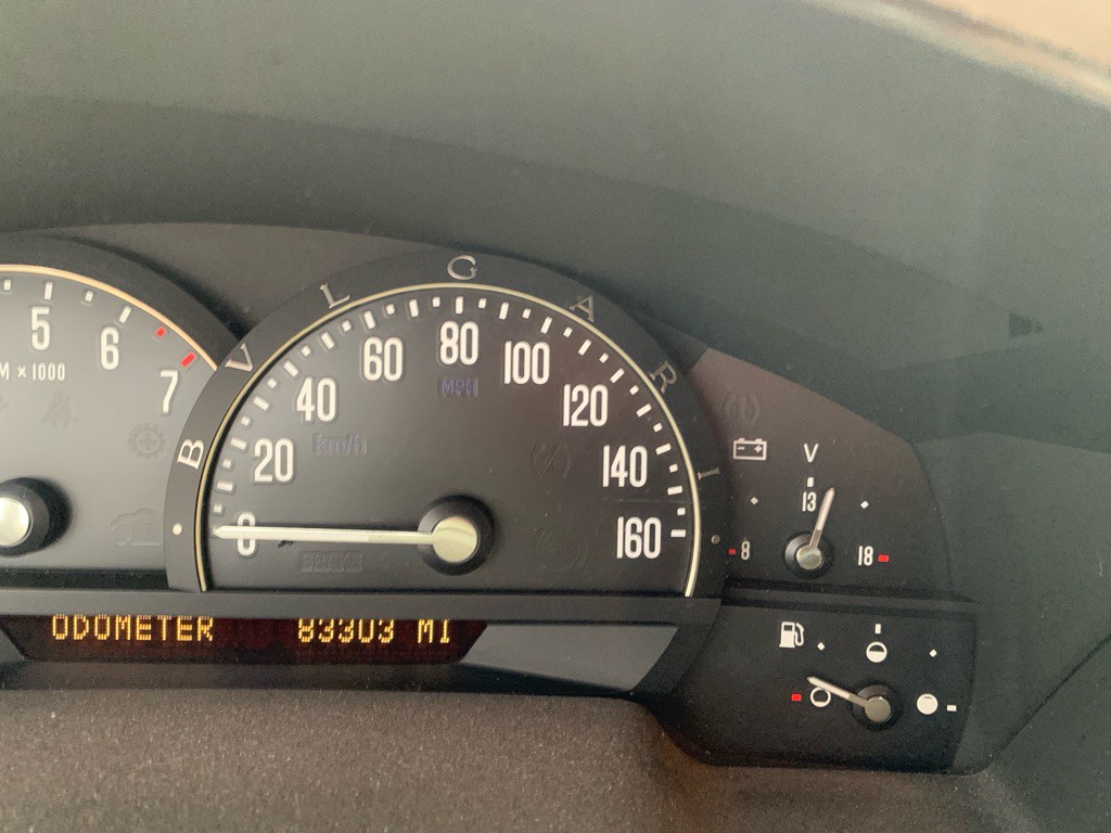 2004 Cadillac XLR Image 2