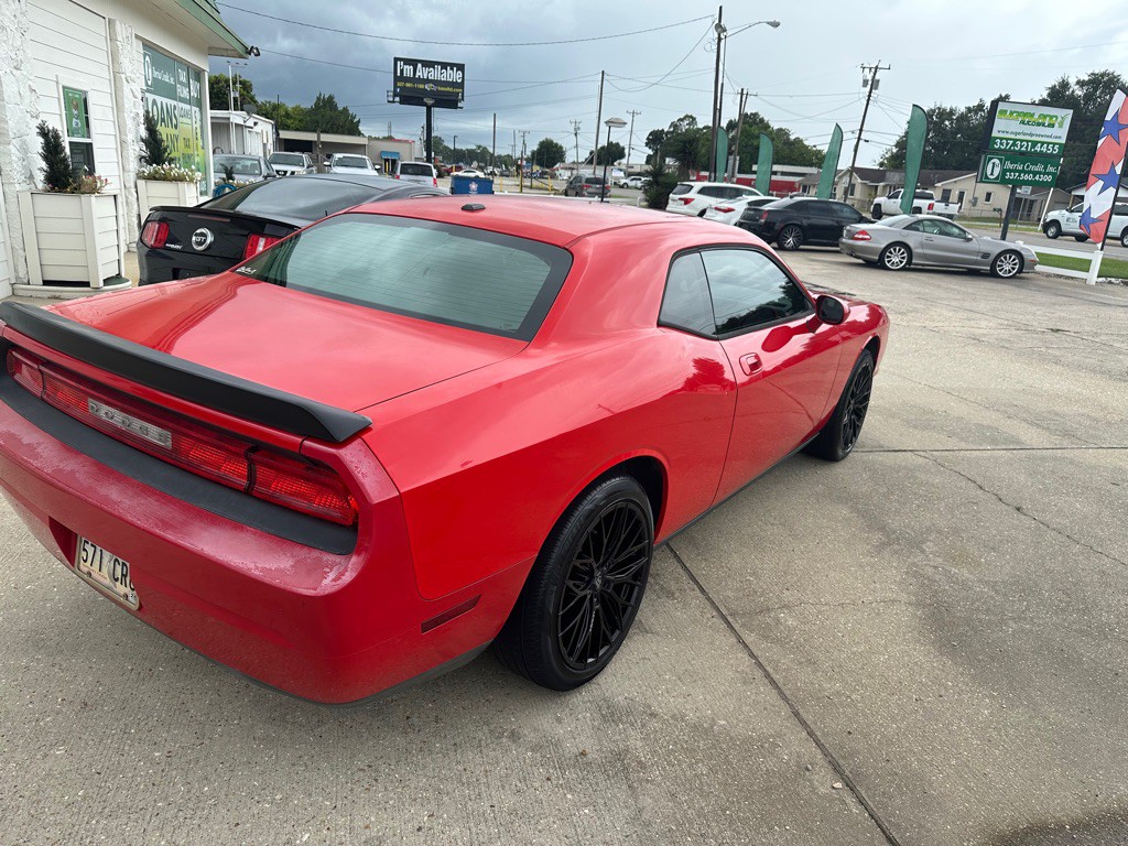2009 Dodge Challenger Image 5