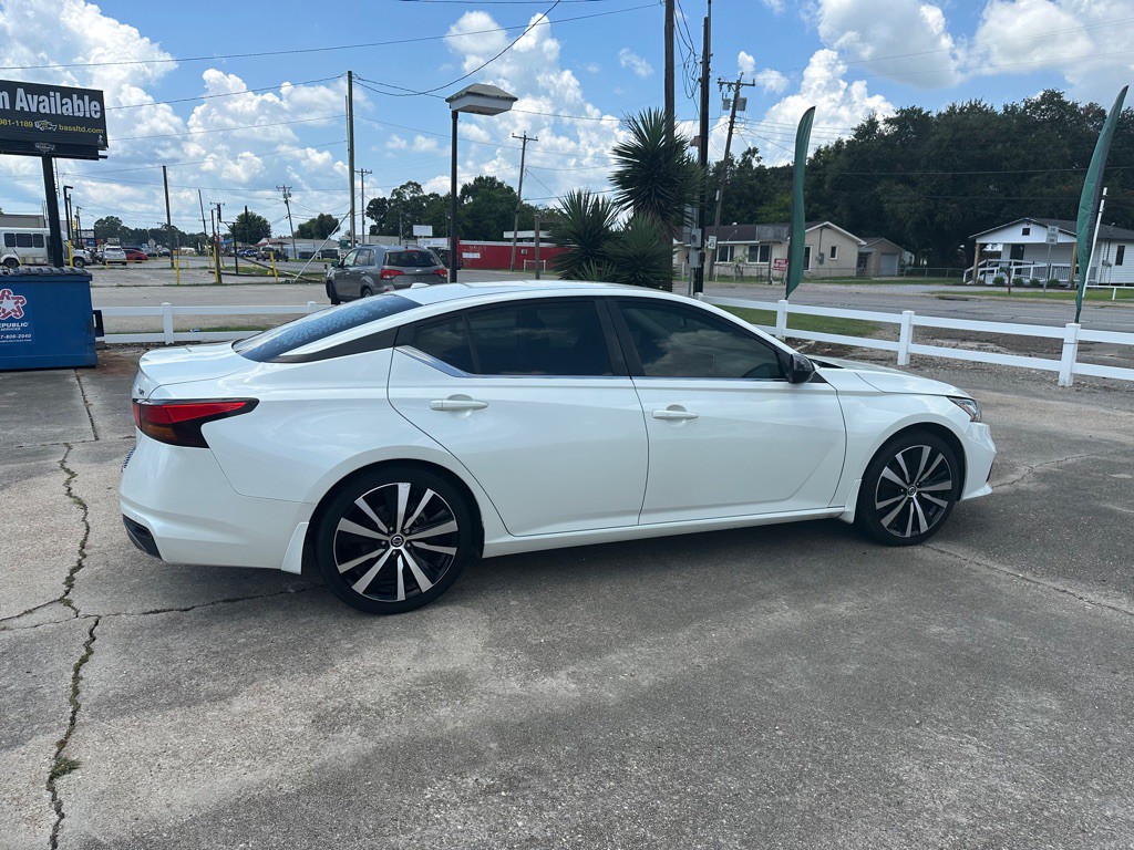 2020 Nissan Altima Image 6