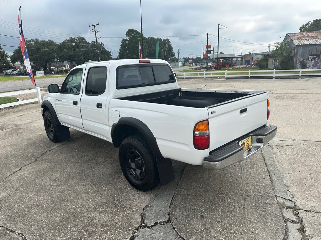 2002 Toyota Tacoma Image 3