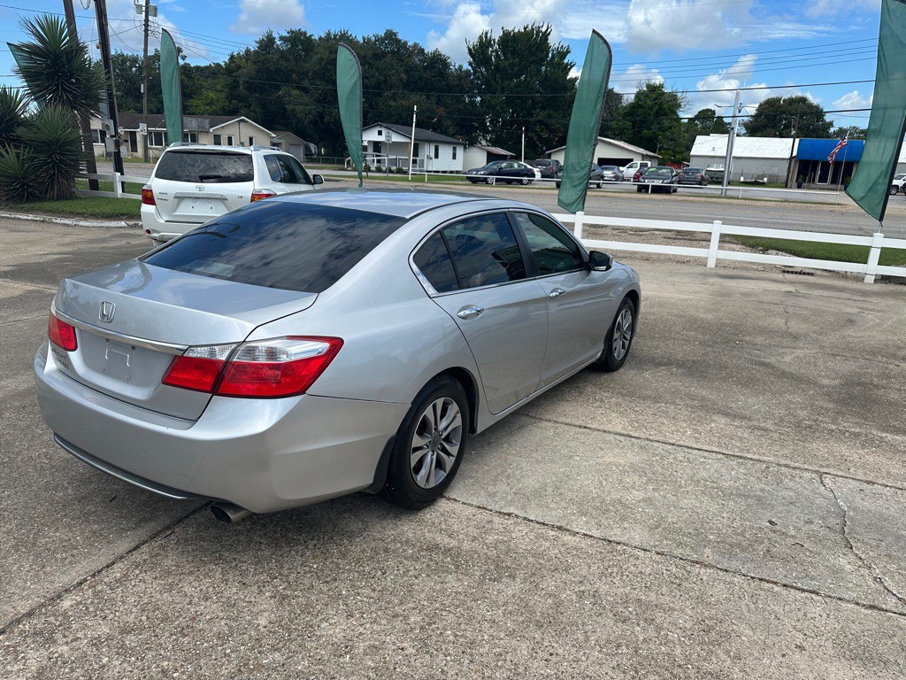 2015 Honda Accord Image 5
