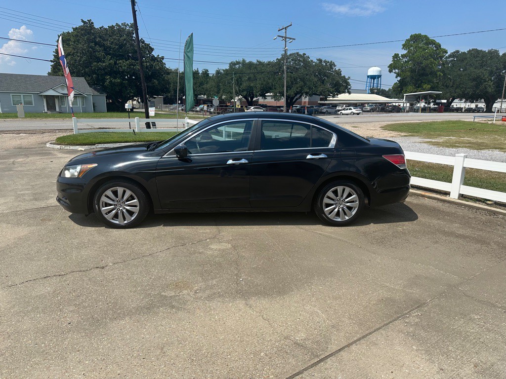 2012 Honda Accord Image 2