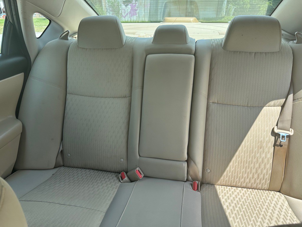 2017 Nissan Altima Image 8