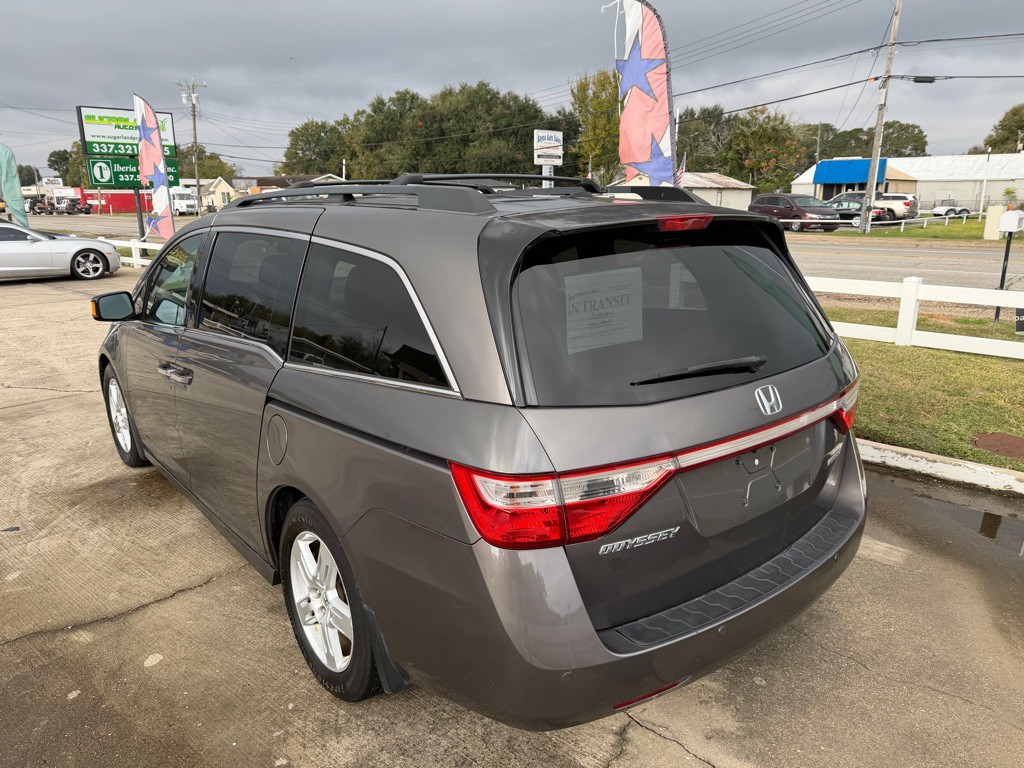 2012 Honda Odyssey Image 3