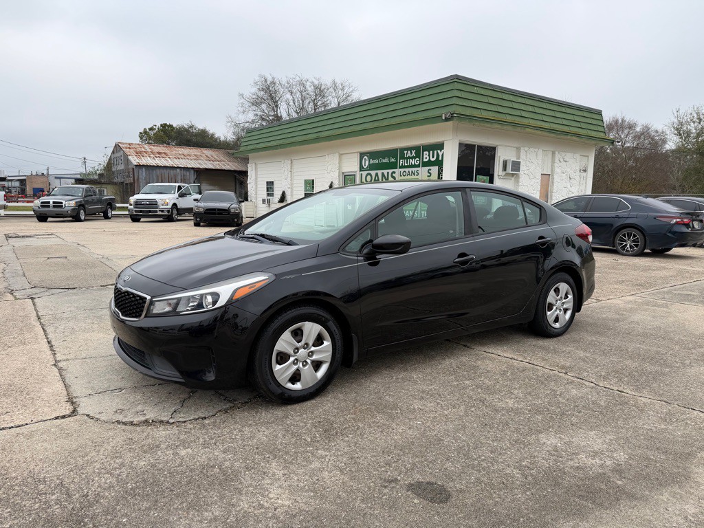 2018 Kia Forte Image 2
