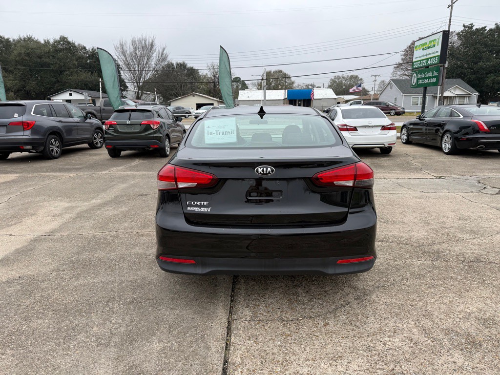 2018 Kia Forte Image 5