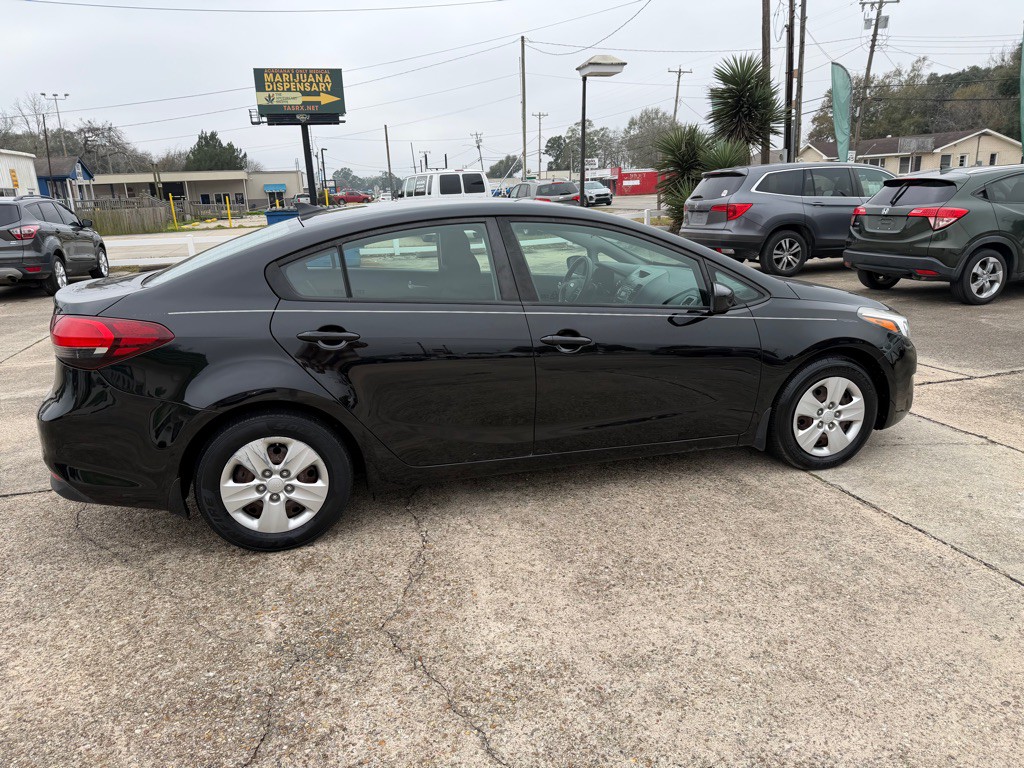 2018 Kia Forte Image 7