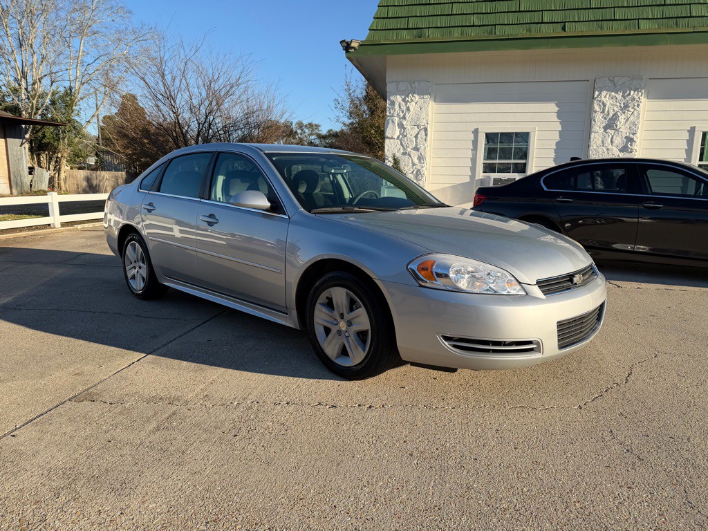 2011 Chevrolet Impala Image 6