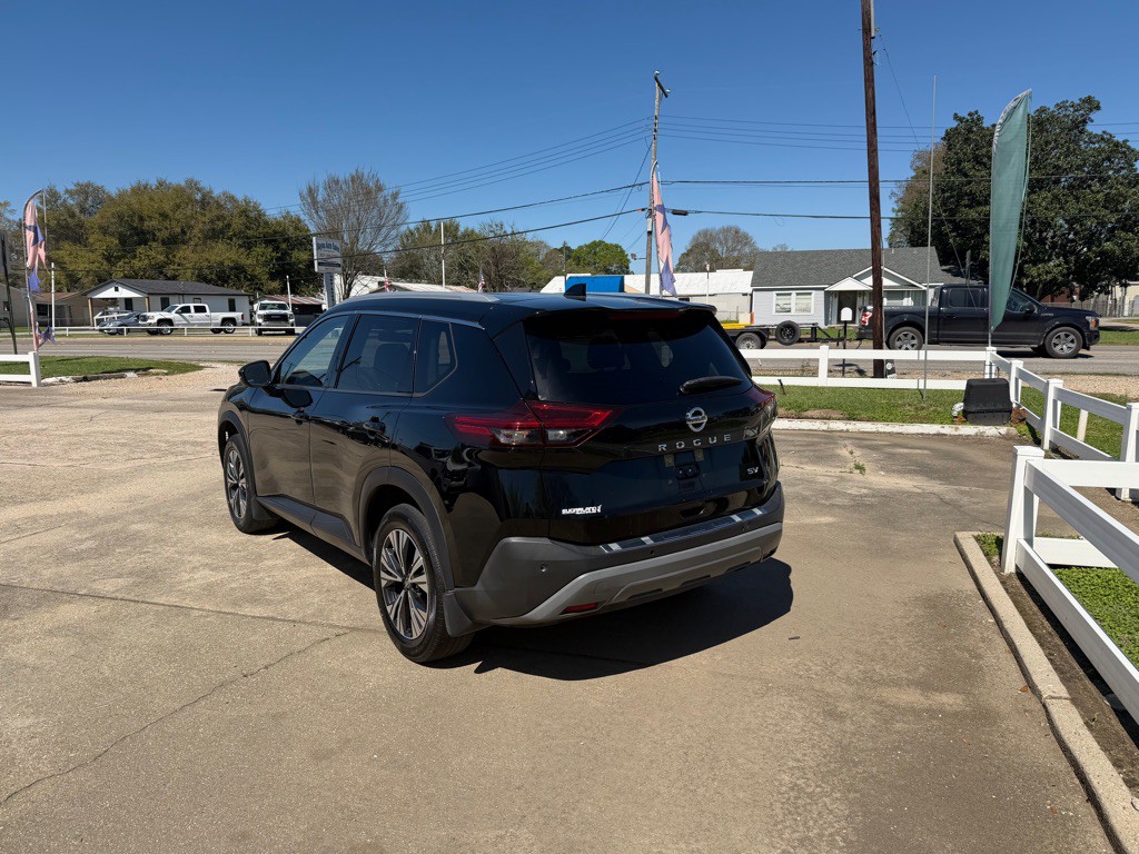 2021 Nissan Rogue Image 3