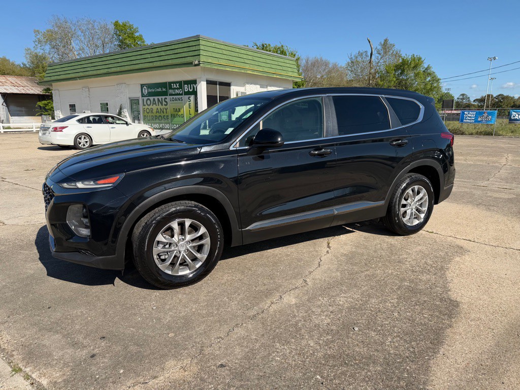2019 Hyundai Santa Fe Image 2