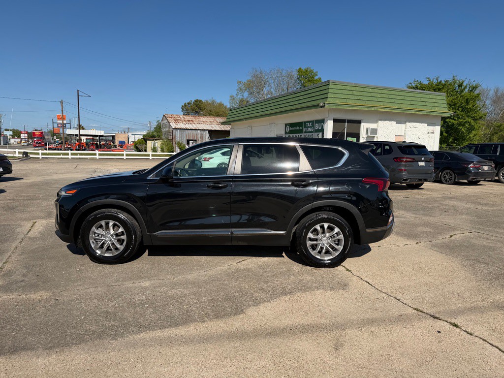 2019 Hyundai Santa Fe Image 3