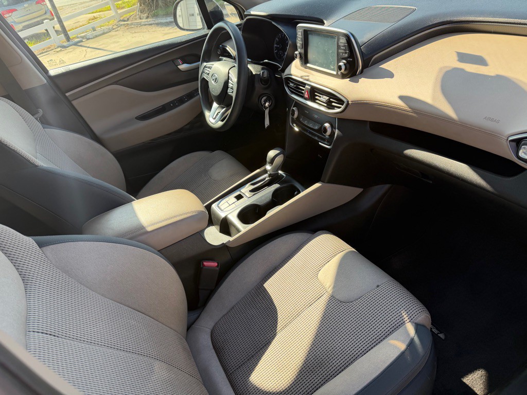 2019 Hyundai Santa Fe Image 10