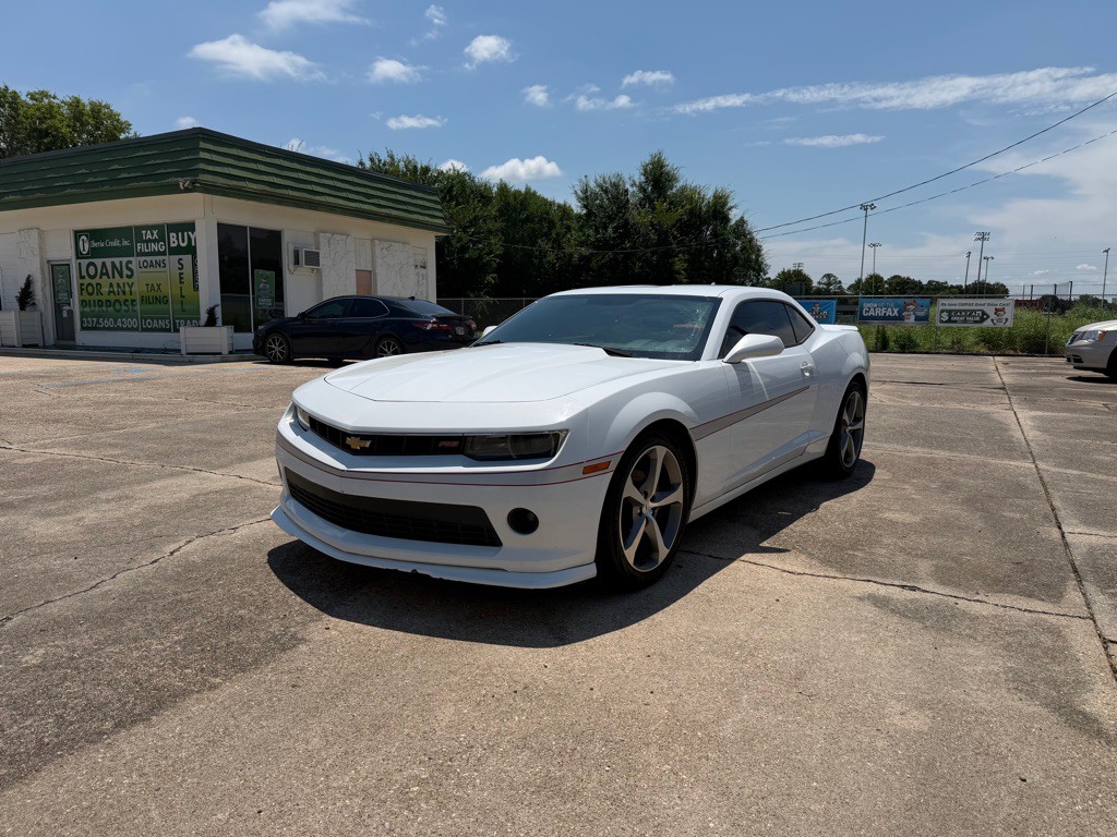 2015 Chevrolet Camaro Image 1