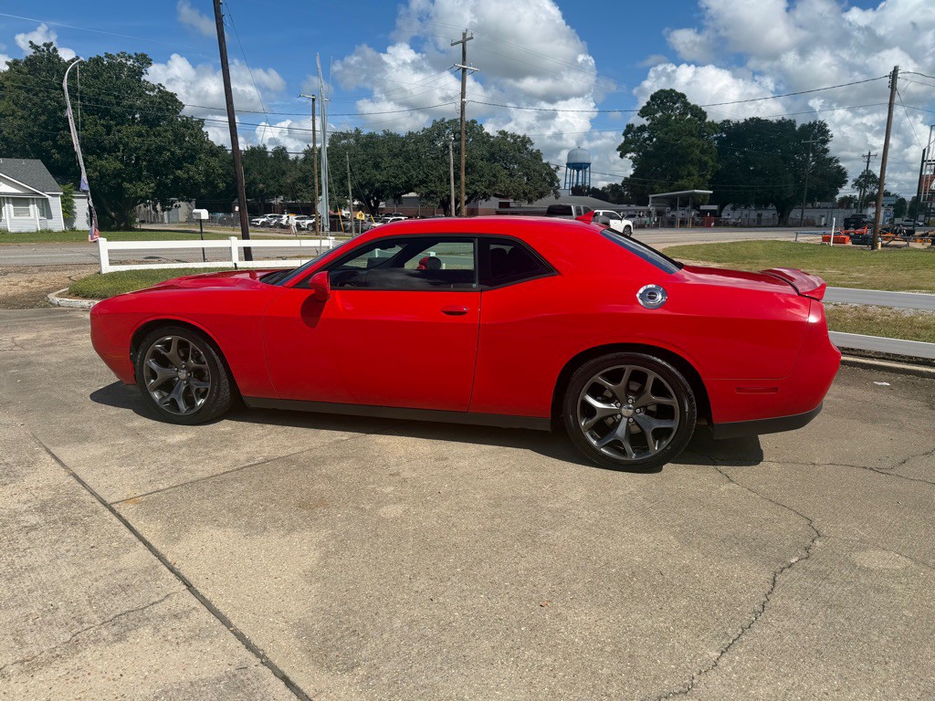 2015 Dodge Challenger Image 3