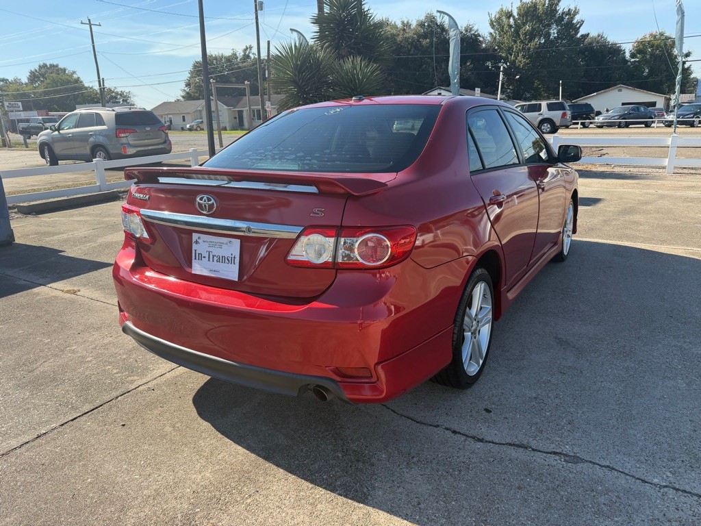 2013 Toyota Corolla Image 5