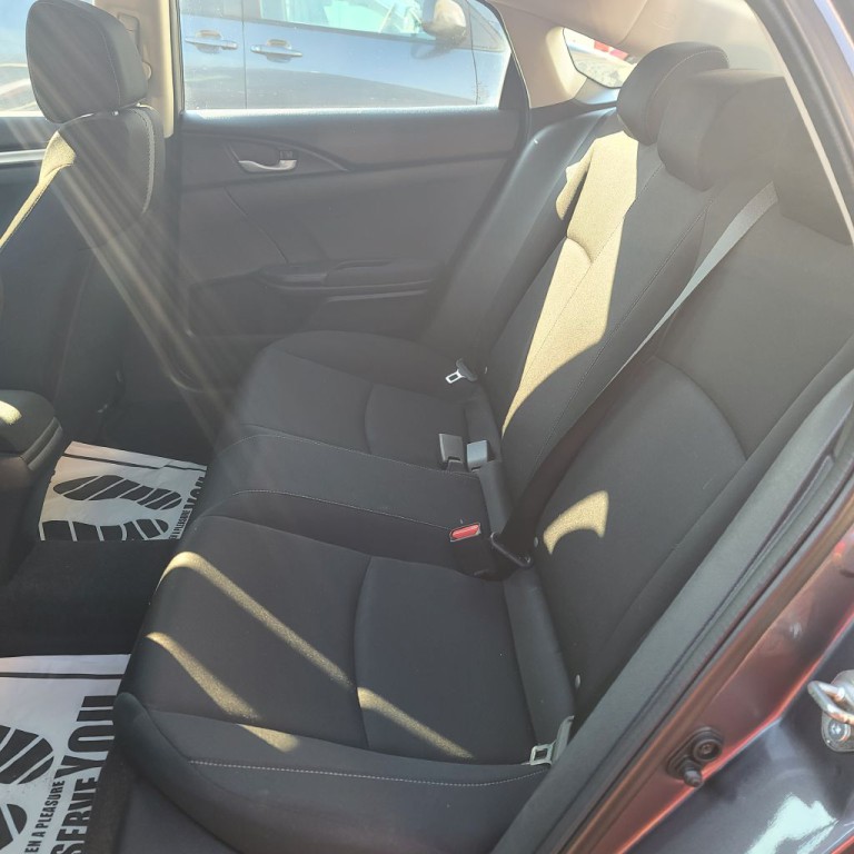 2018 Honda Civic Image 12