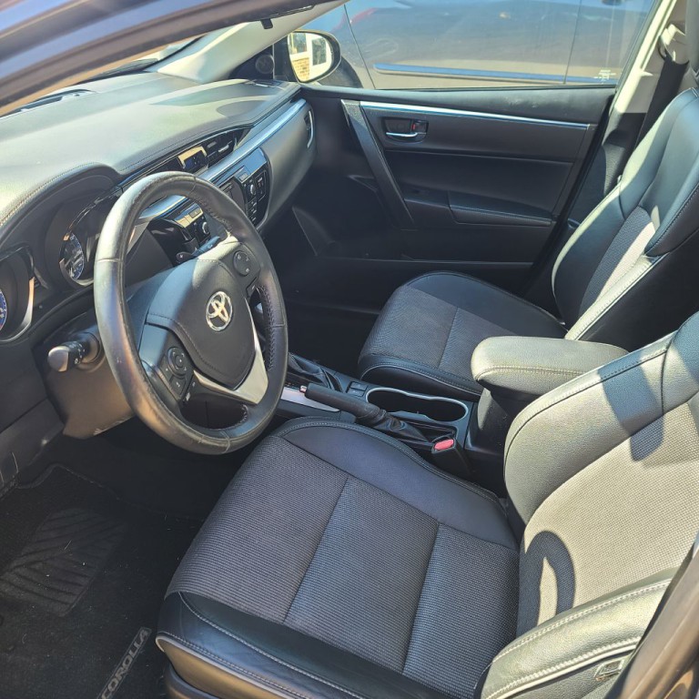 2016 Toyota Corolla Image 8