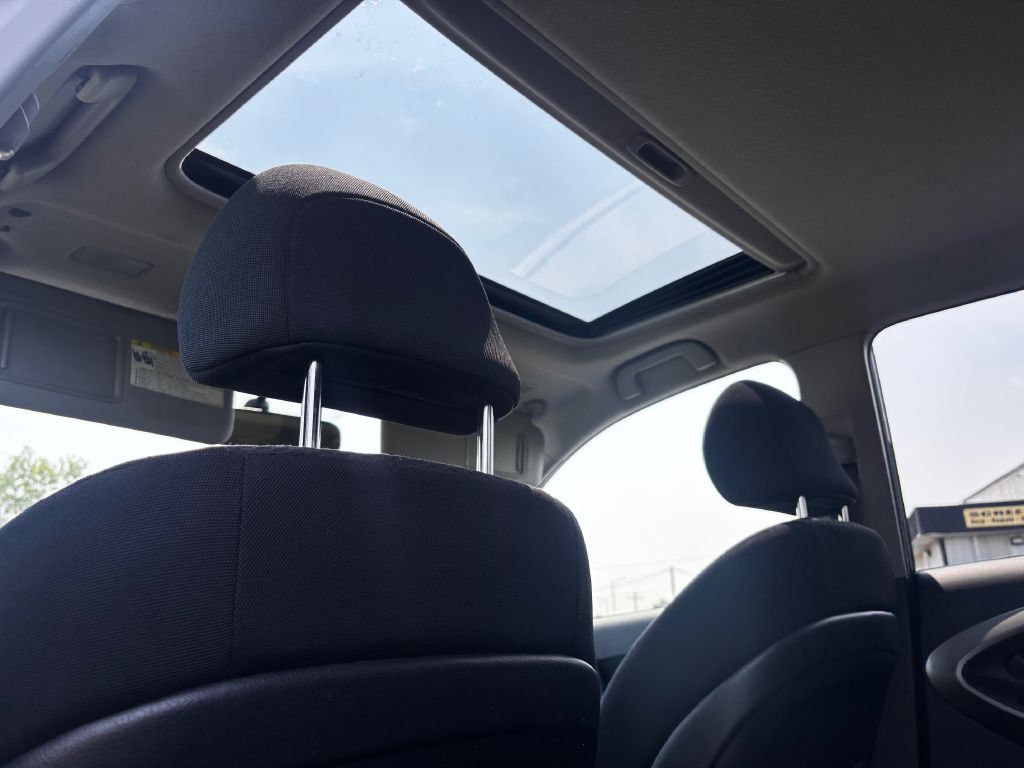 2006 Toyota Rav4 Image 4