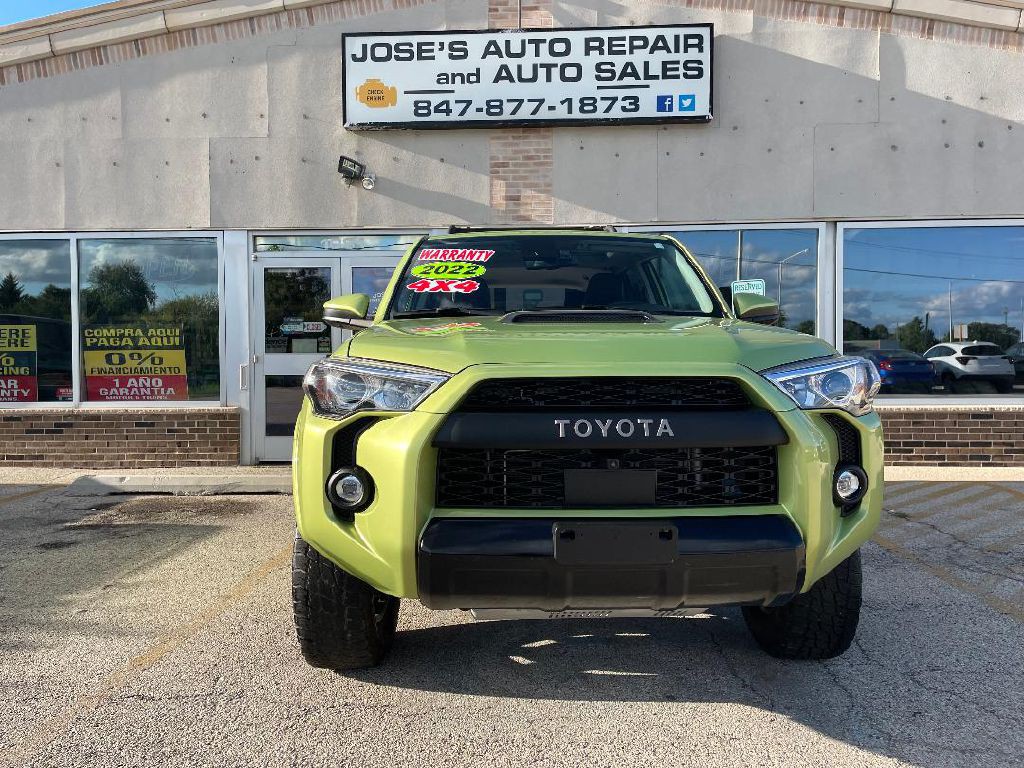 2022 Toyota 4Runner Image 2