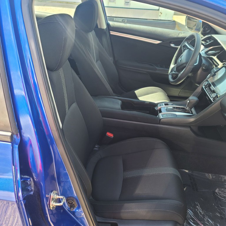 2017 Honda Civic Image 6