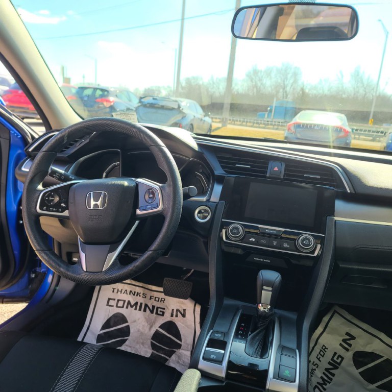 2017 Honda Civic Image 8