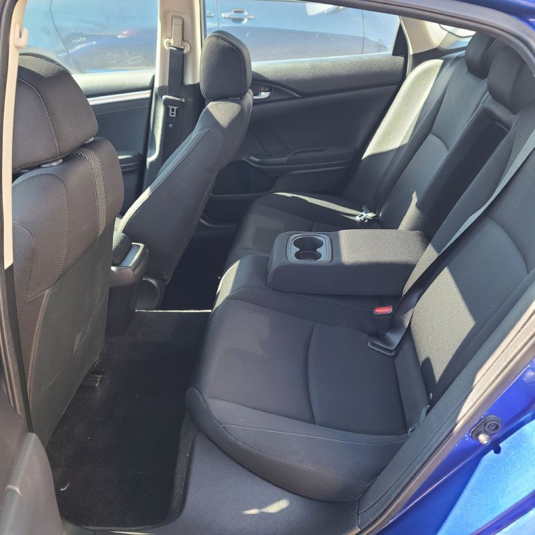 2017 Honda Civic Image 11