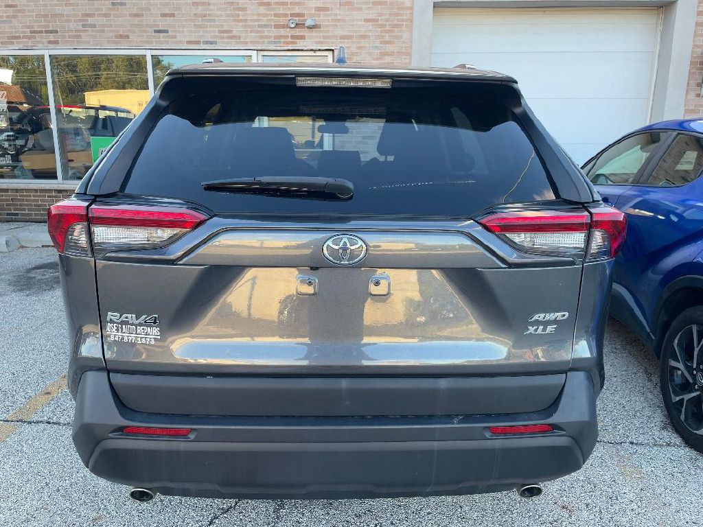2020 Toyota Rav4 Image 5