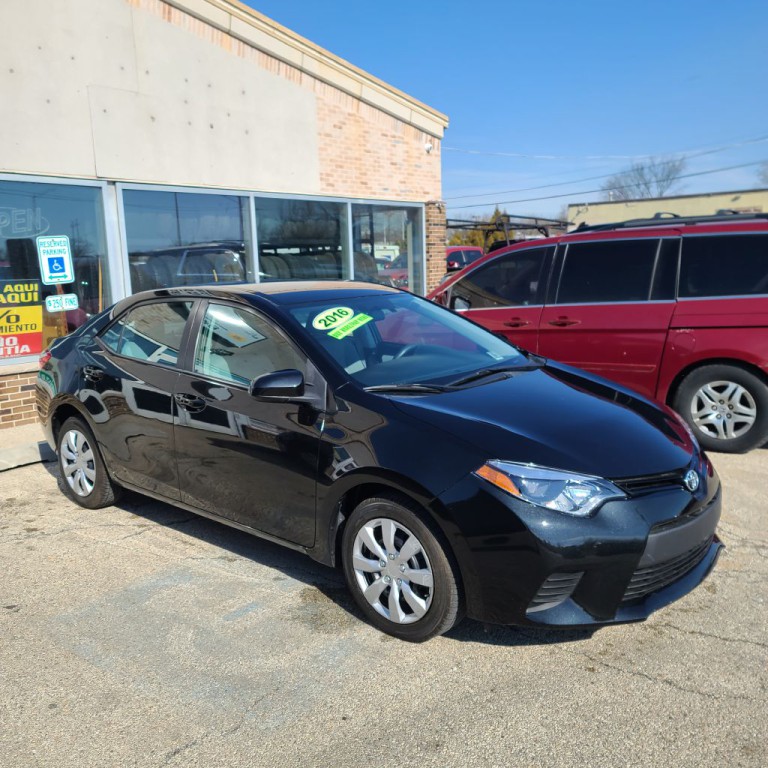 2016 Toyota Corolla Image 2