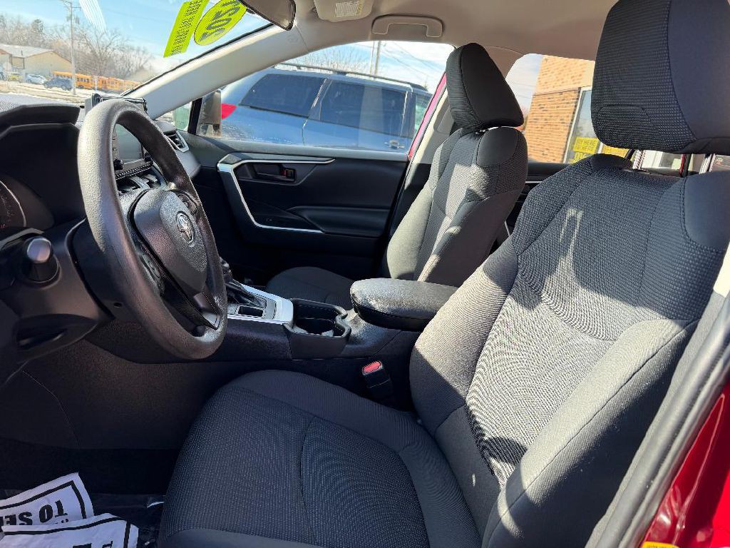 2021 Toyota Rav4 Image 9