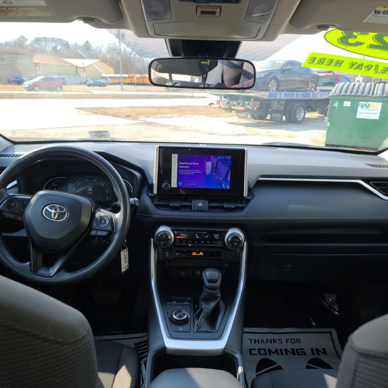 2023 Toyota Rav4 Image 8