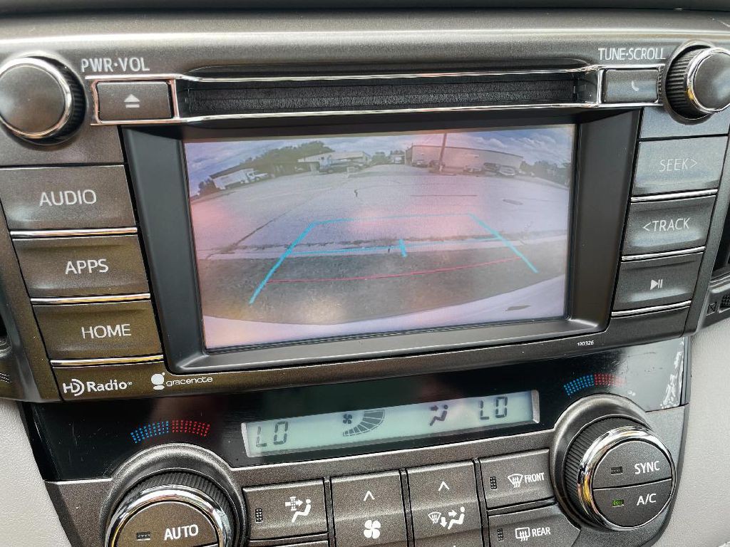 2015 Toyota Rav4 Image 13