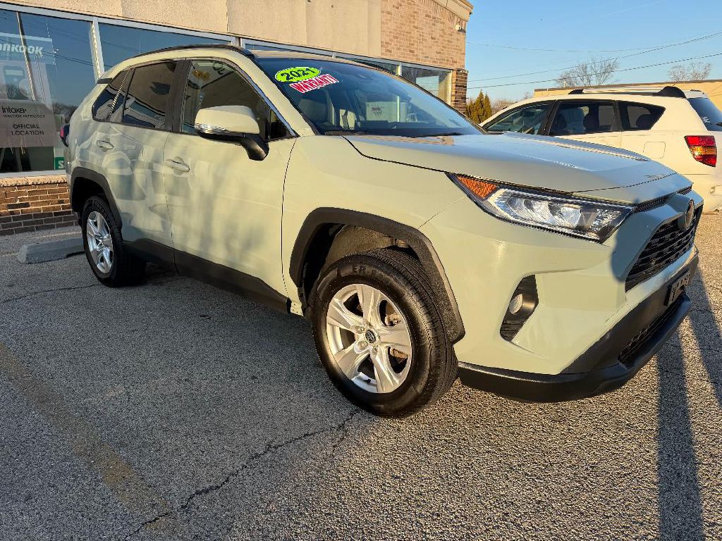 2021 Toyota Rav4 Image 1
